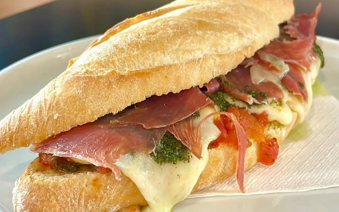 Savor Innovation: The Most Irresistible Gourmet Bocadillos with Solete from the Repsol Guide